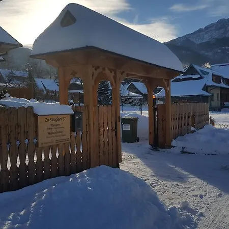 아파트 Za Strugiem - I *